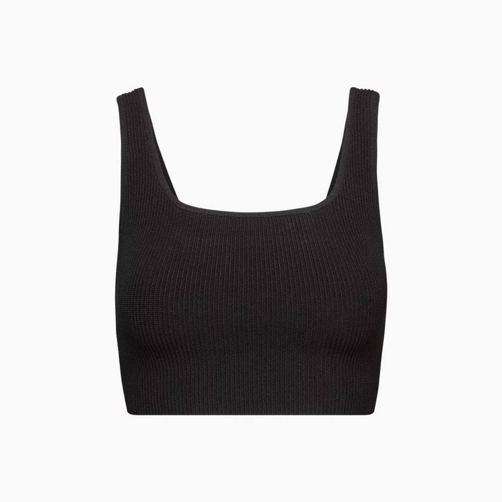 Aritzia Sculpt Knit Tank in Black